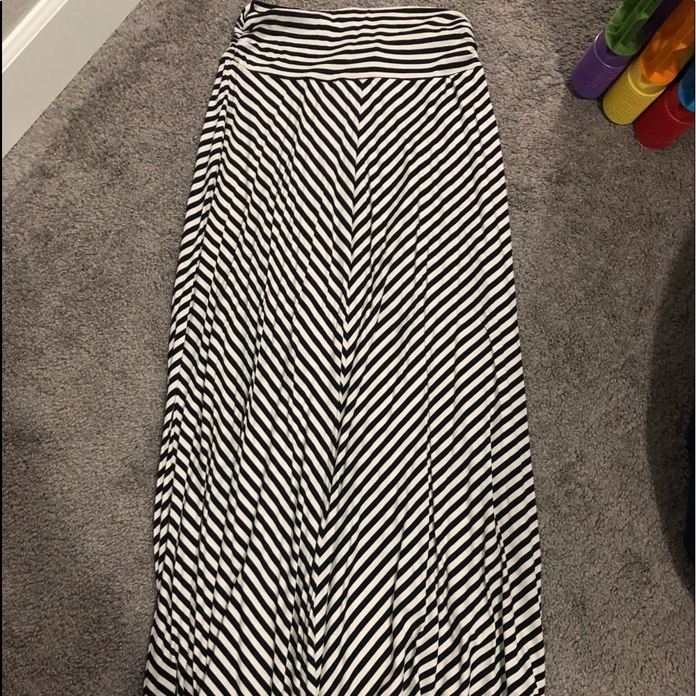 Like new maxi skirt